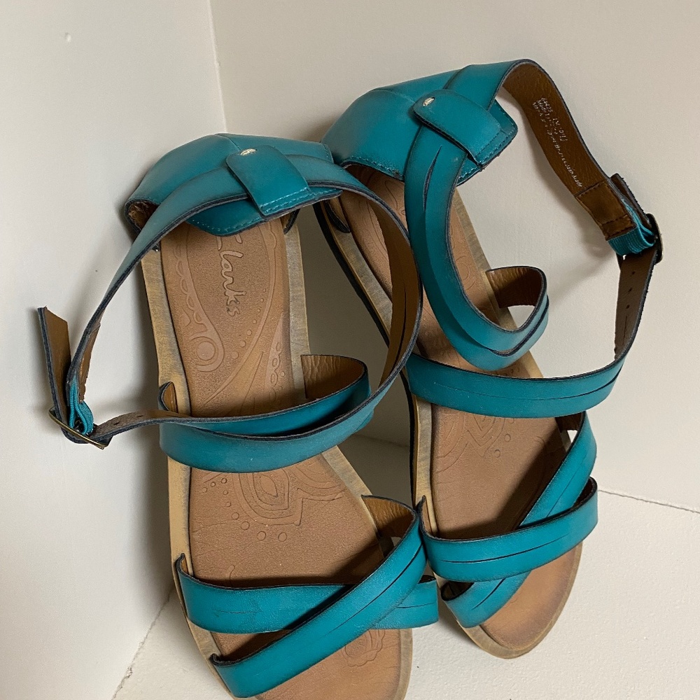 Clarks Leather Flat Sandal Sz 11